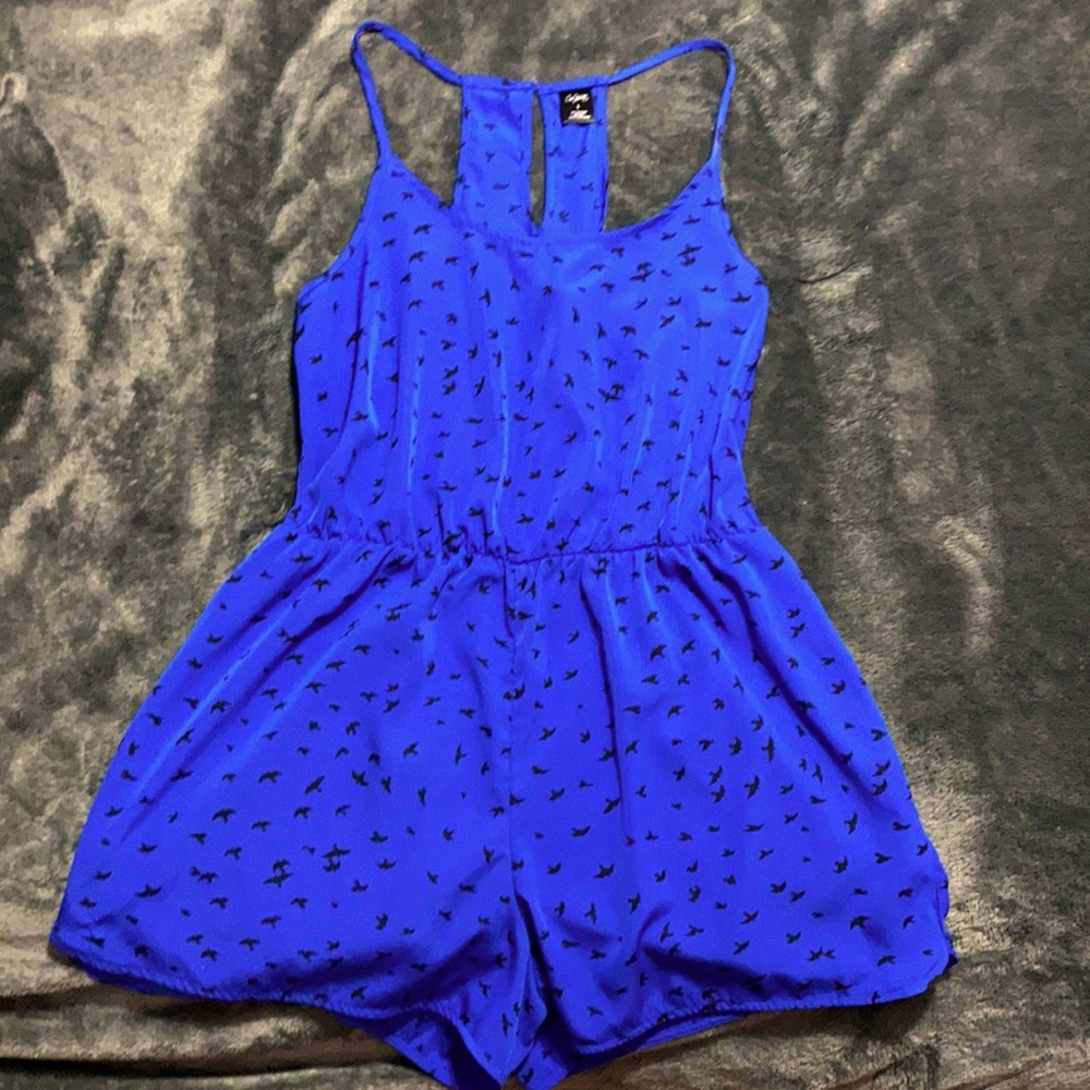 Blue City Streets Romper. Size M. Never worn.